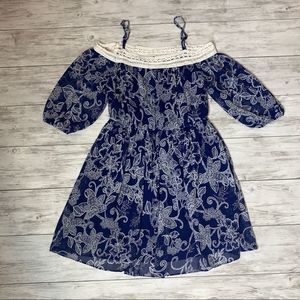 By & by Blue Cold Shoulder Dress Size Large